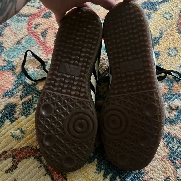 Adidas Sambas Women’s 9 / Men’s 8 - Picture 2 of 4